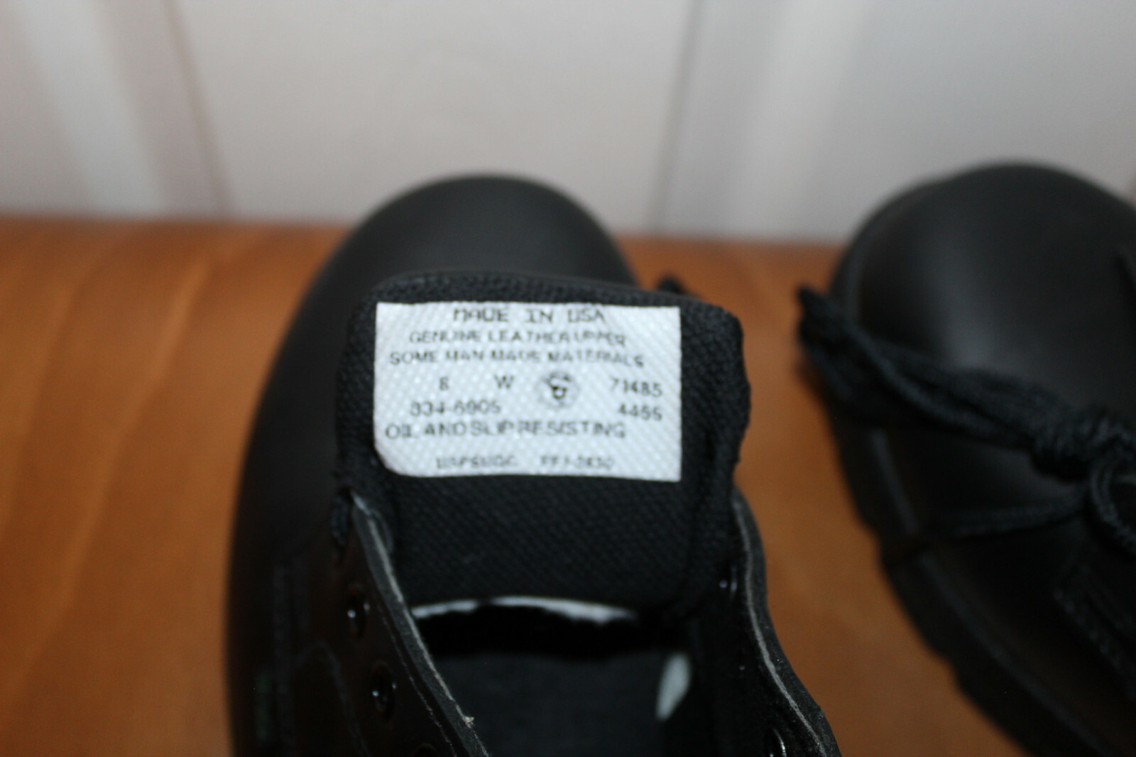 THOROGOOD BLACK LEATHER WOMEN’S SHOES SZ 8 OIL & SLIP RESISTING NWOB MADE IN USA