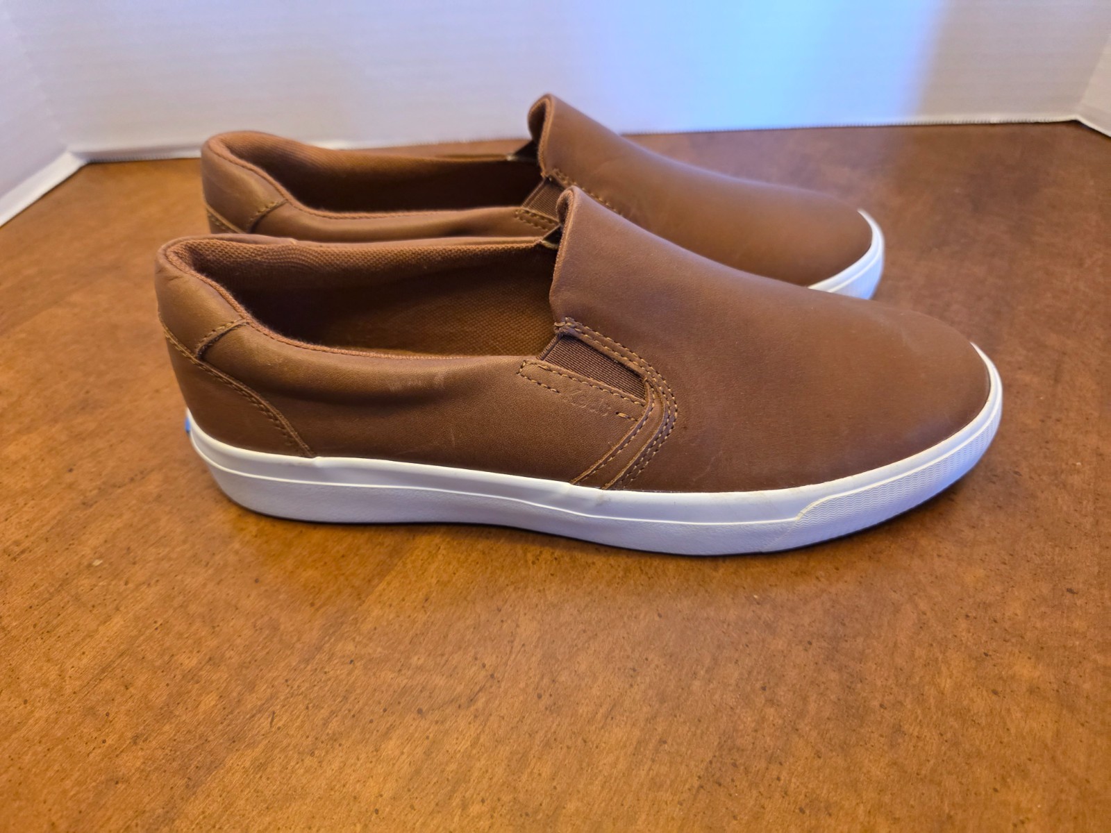 Keds Womens Pursuit Slip-on – Worn One time Size 7.5 Faux Leather in Cognac