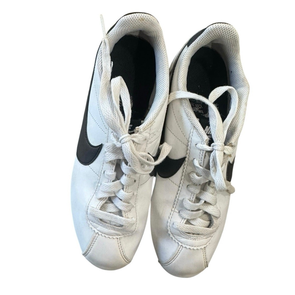 Nike Classic Cortez Vintage Running Shoes White Black Womens Size 7.5 Sneakers