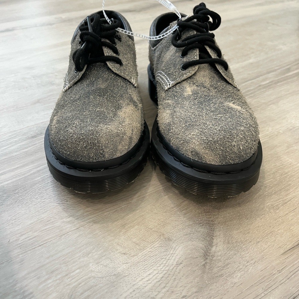 Doc Dr Martens 8053 Stonewashed Hairy Suede Casual Oxford Shoe $160 Womens 7 NEW