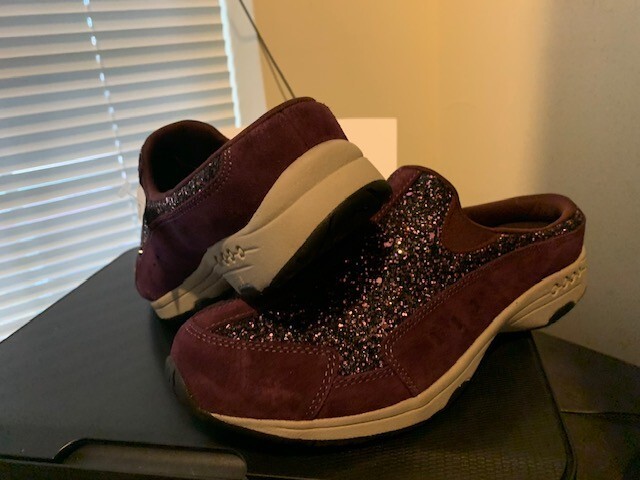 NWT Easy Spirit Women’s Traveltime Slide Shoes Natural SZ 11 DEEP PURPLE GLITTER