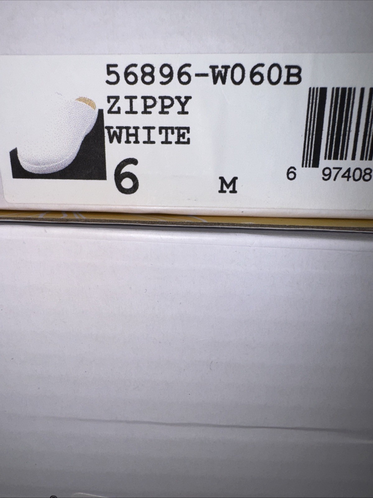 Zippy White Clogg shoes by Yellow box – size 8