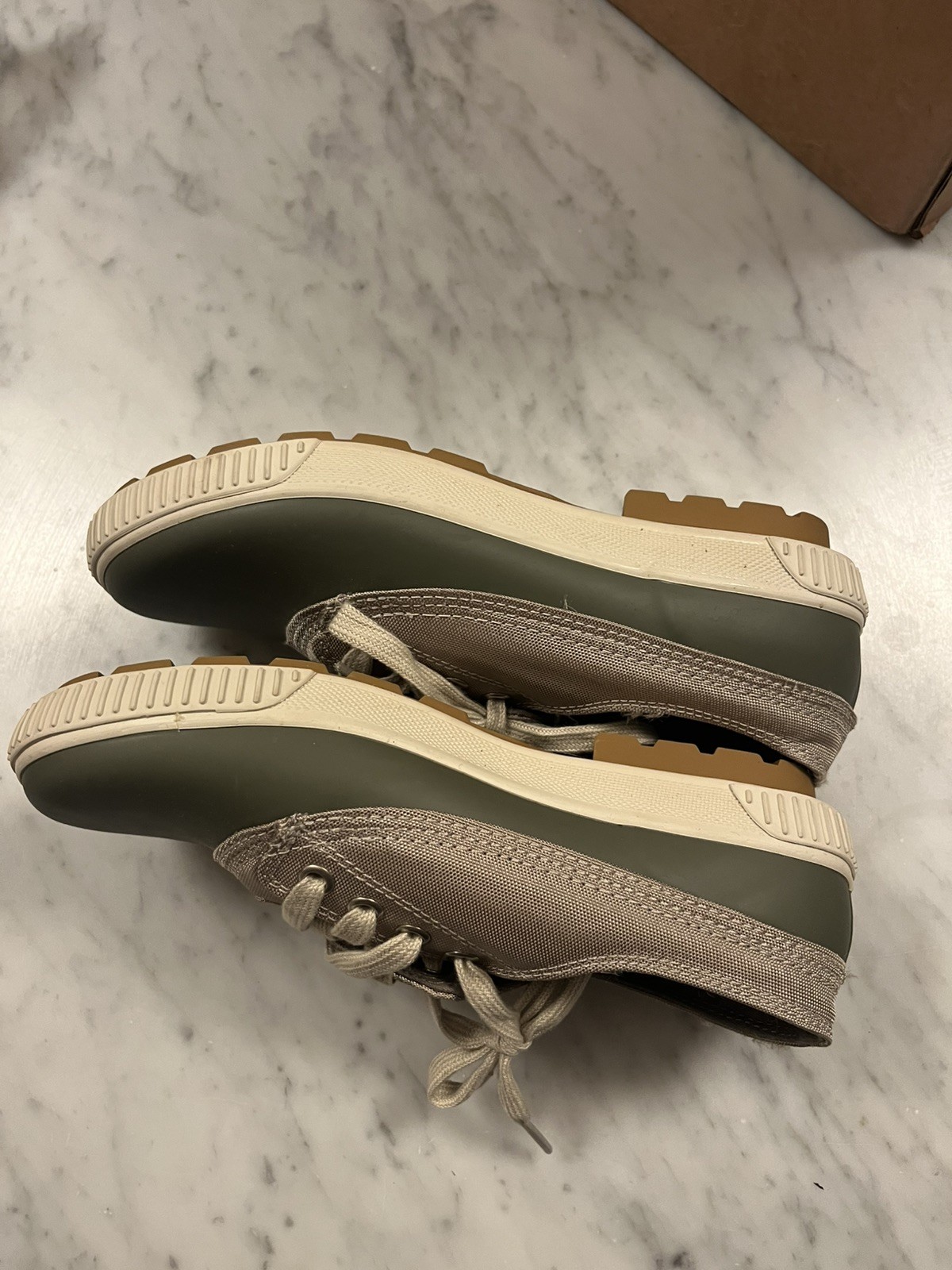 Cougar Women’s Dash Duck Shoe Waterproof Sneakers Size 7 Casual Outdoor