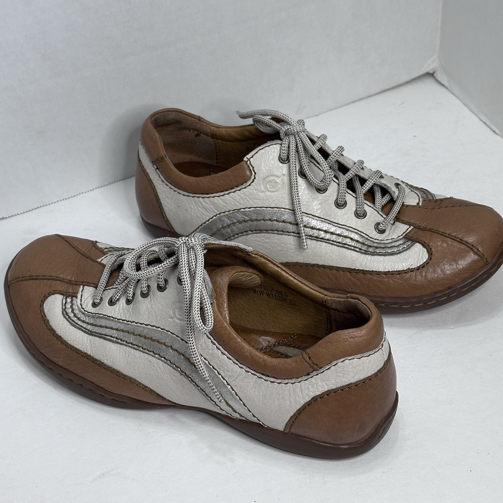 Born Shoes Womens Size 7.5 Palmera Golf Low Top Sneakers Lace Up Brown Leather