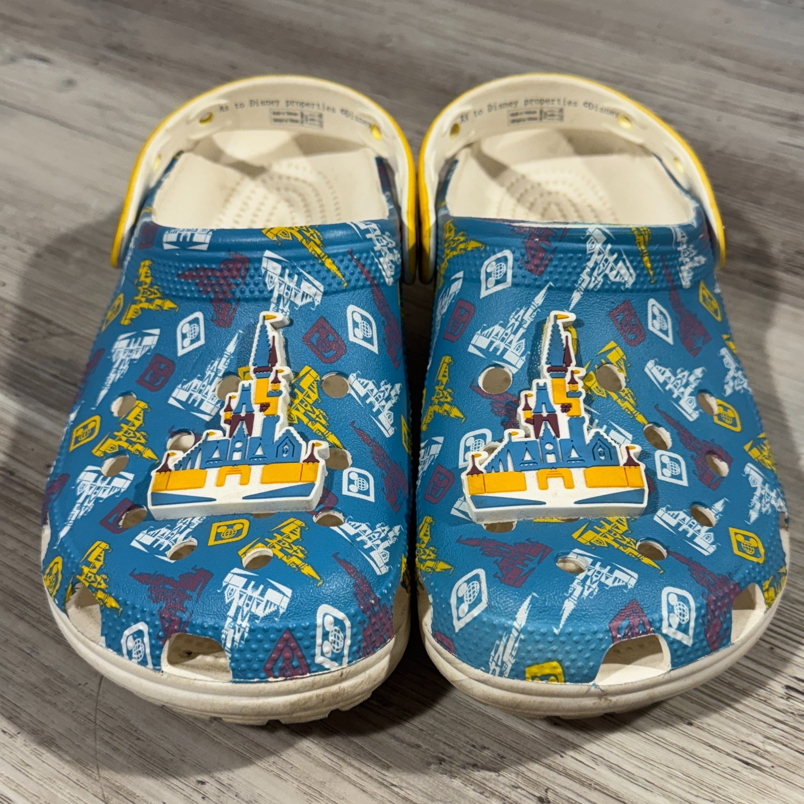 Walt Disney World Crocs Clogs Adults Vault Collection 50 Size M5/W7