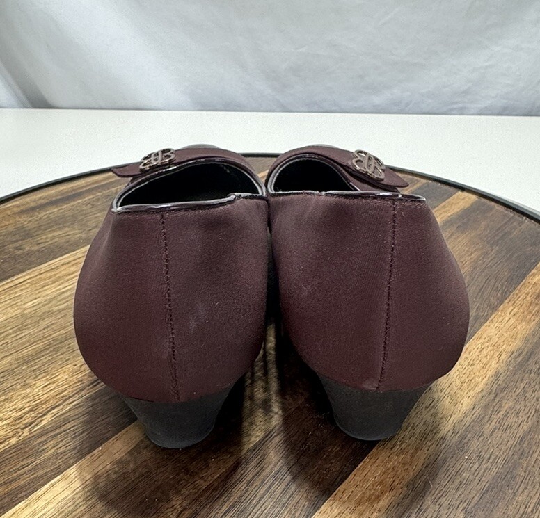 Bandolino Women’s Size 7M B Flexible Deep Purple Wedge Shoes