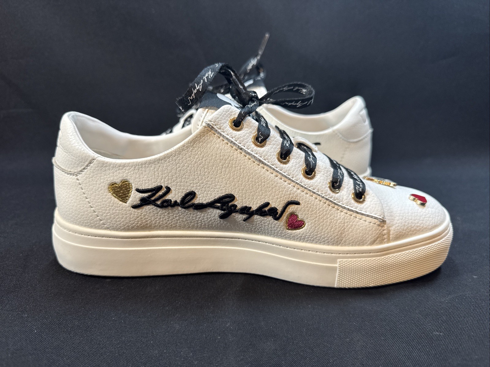Karl Lagerfeld Paris Cate Pins – Bright White Tumbled Leather – Womens US 9