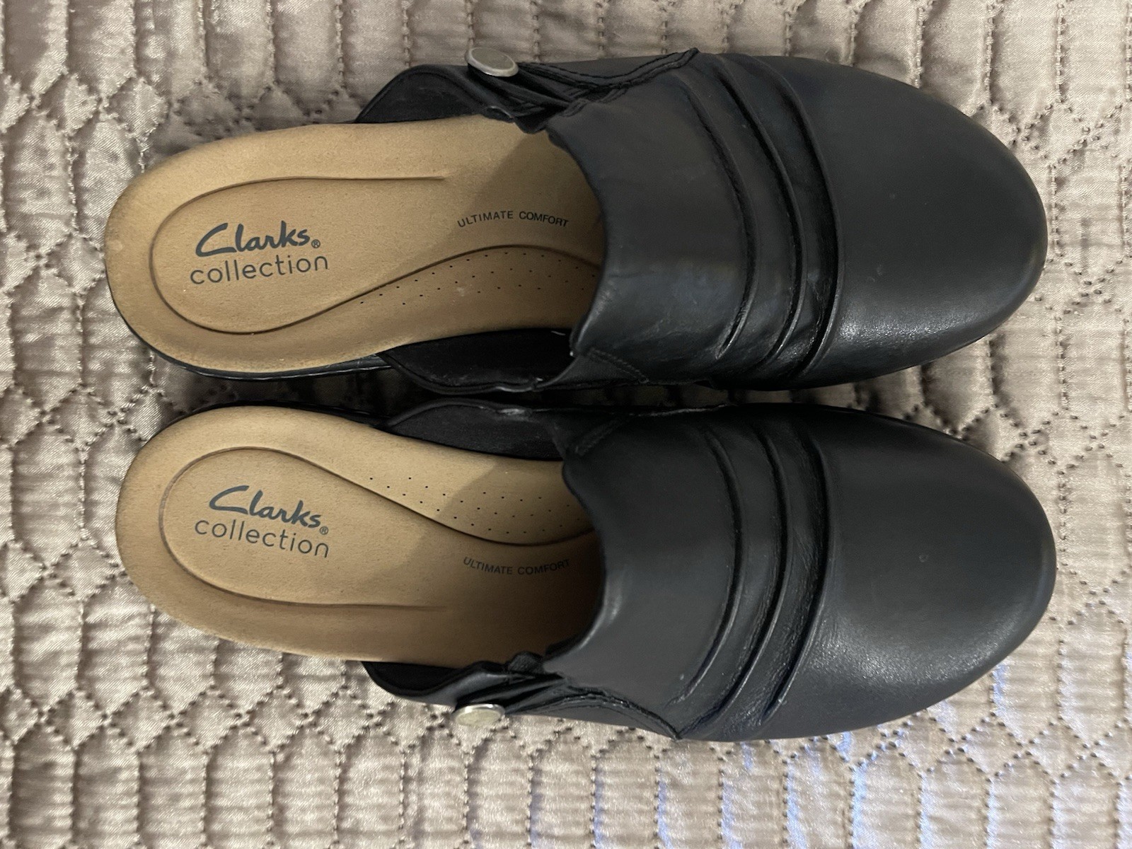 Clark’s collection black leather clogs. women’s 9.5. ex cond