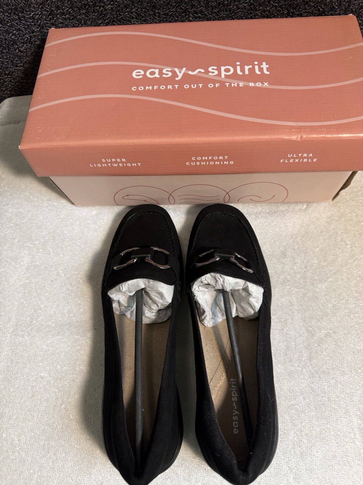 BRAND NEW In Box Easy Spirit women’s Shoes Size 7