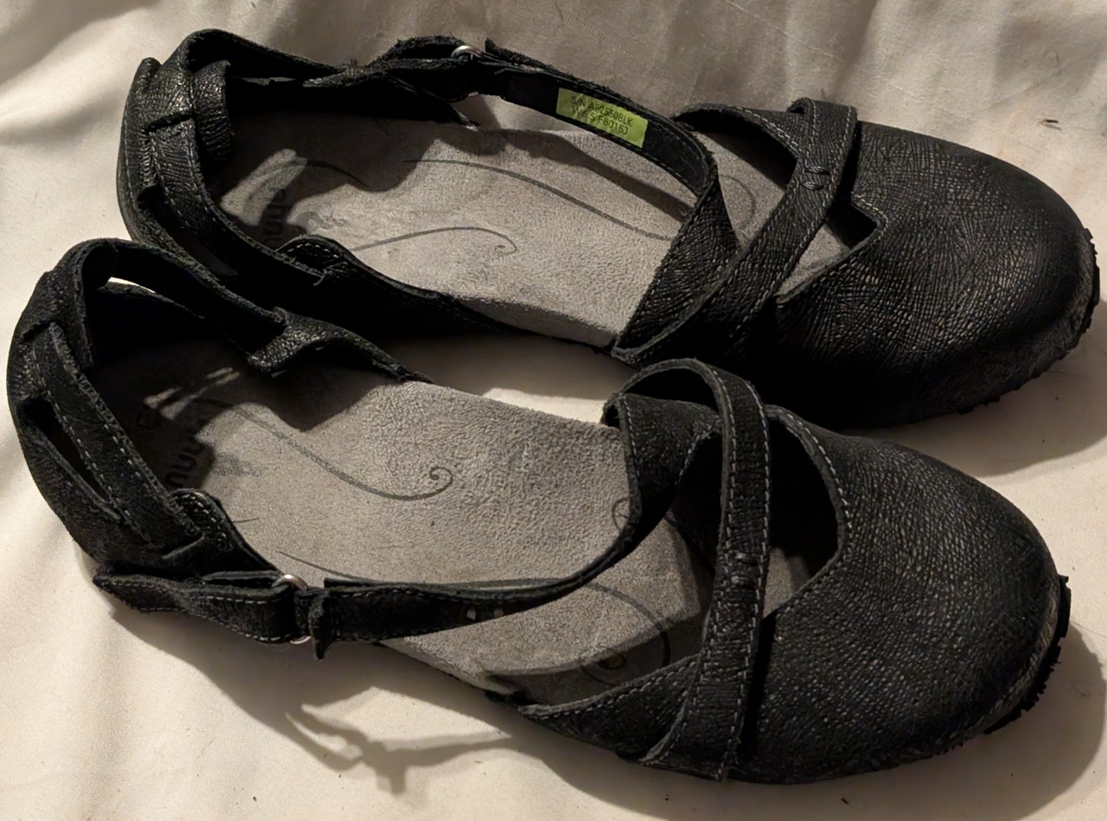 Ahnu Teva Tullia Women’s Sz 6.5 Mary Jane Yoga Flats Black Strappy Arch Support