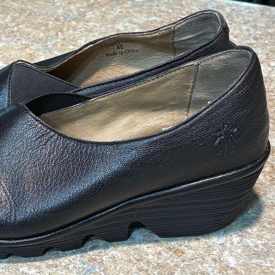 Fly London Black Peso Wedge Classic Comfort Leather Slip on Shoes Size 40