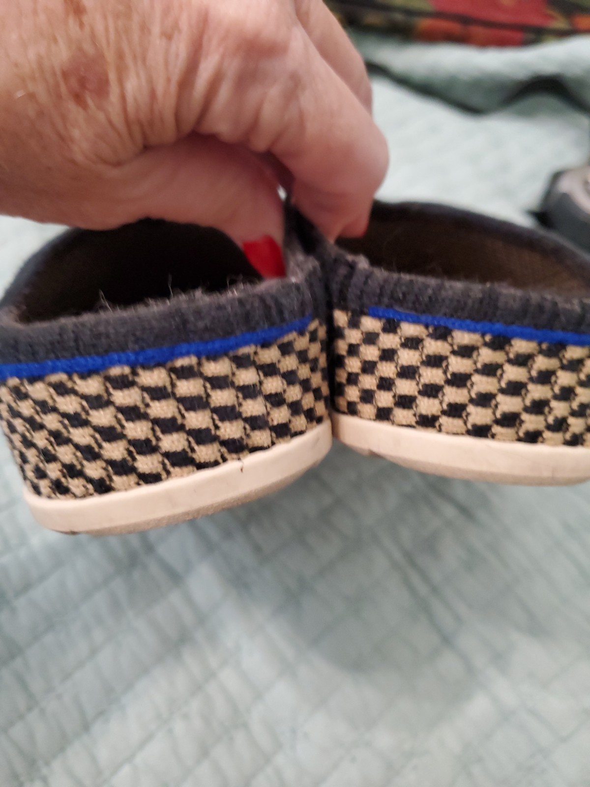 Rothy’s The Casual Clog Checkered Knit Slip on Mules Sz 6 Toffee Tan Black EUC