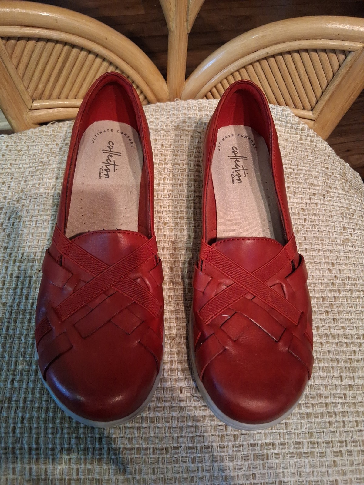 Clark’s Collection 9.5M Red Loafer Slip Ons Cheyn Creek Climate Control Leather