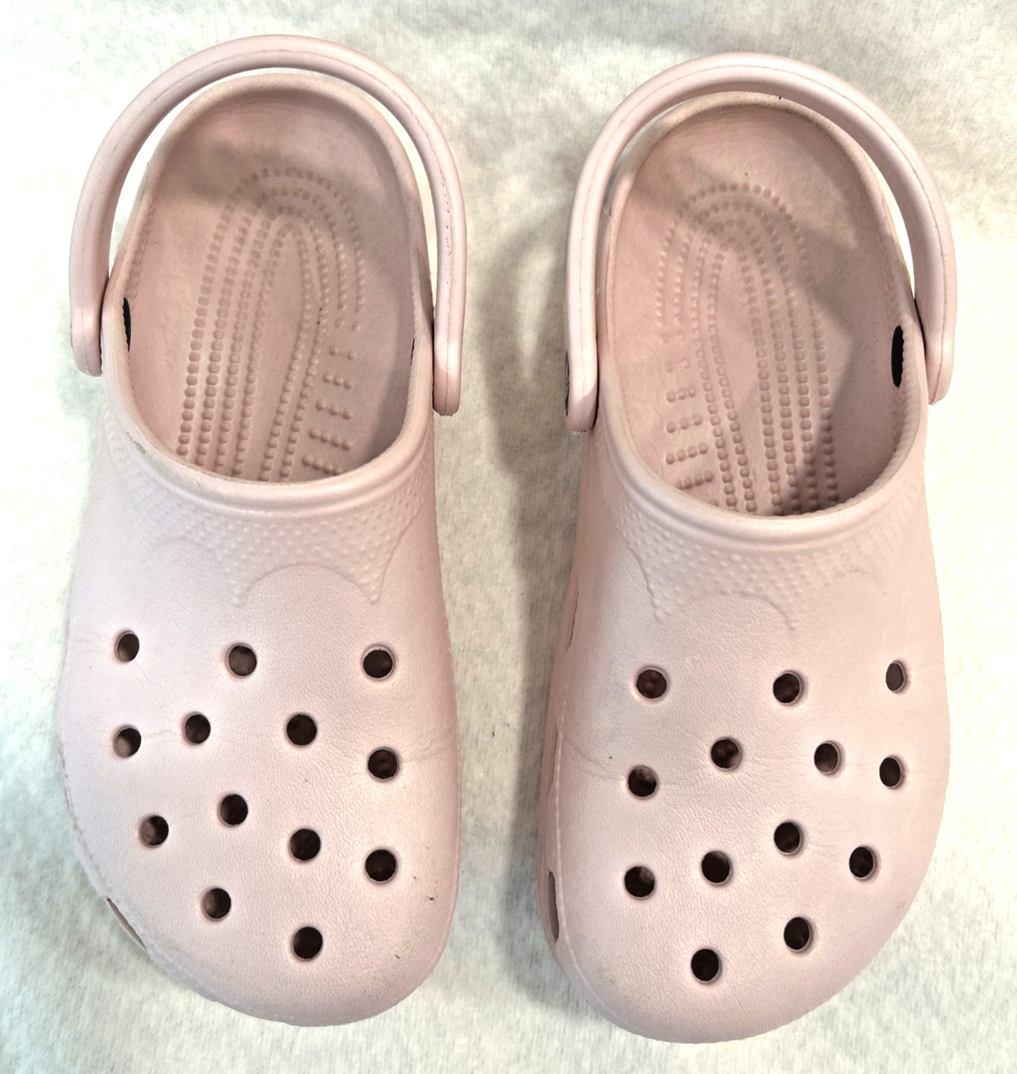 Light Pink Crocs Classic Clogs W 6-7 M 4-5