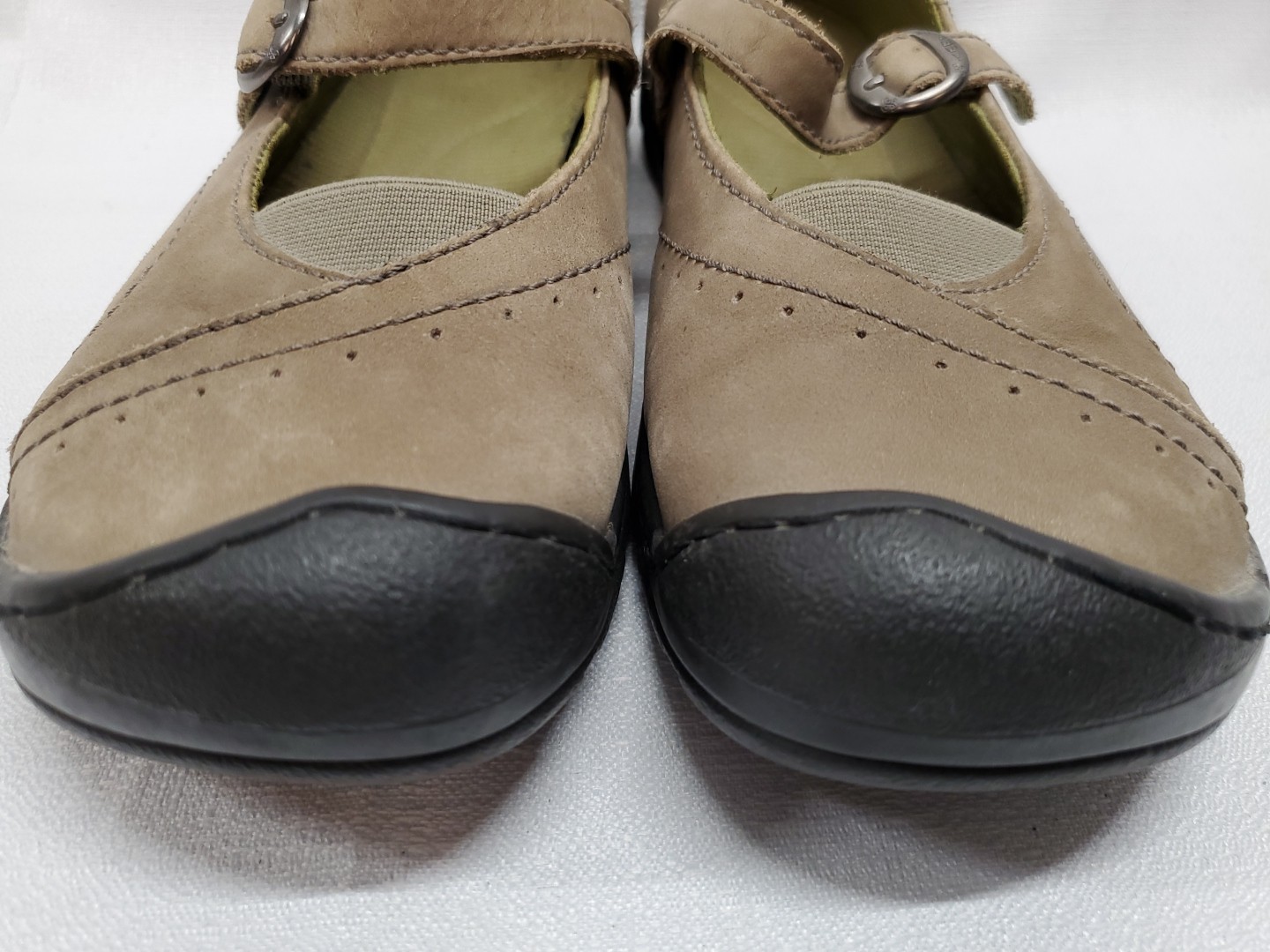 Keen Mary Janes Lug Comfort Taupe Olive Buckle Strap Nubuck Leather EU 38.5 US 8