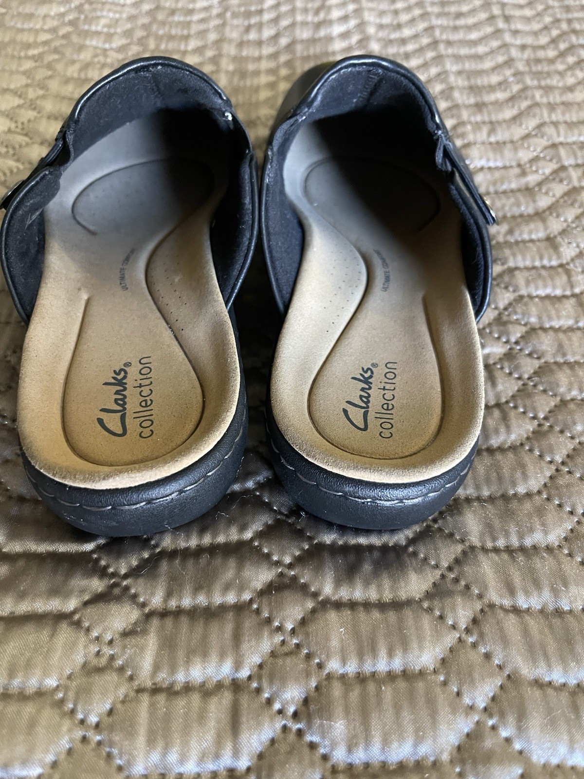 Clark’s collection black leather clogs. women’s 9.5. ex cond