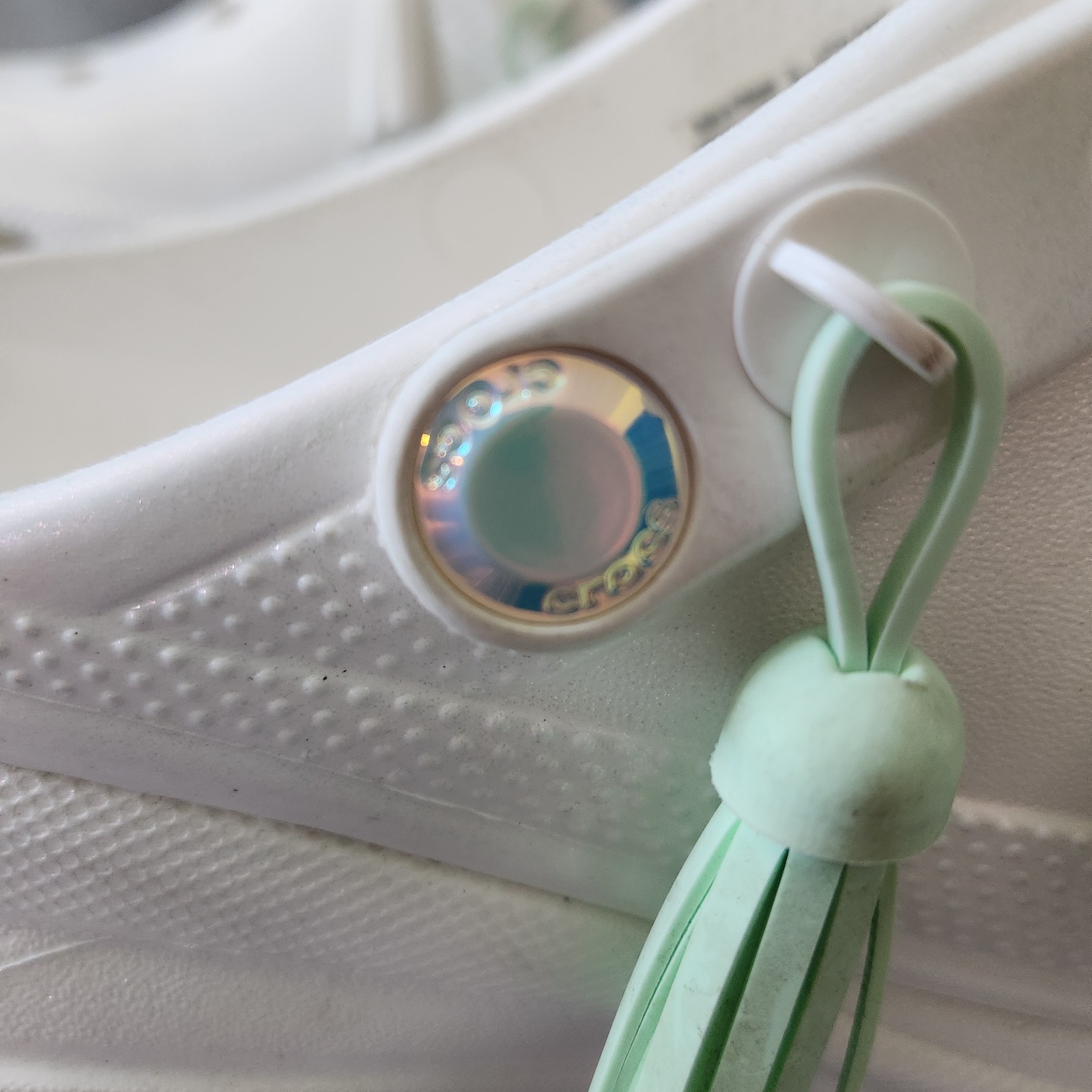 CROCS Classic Bae Festival Womens Iridescent White Tassel Platform Shoes Size 10