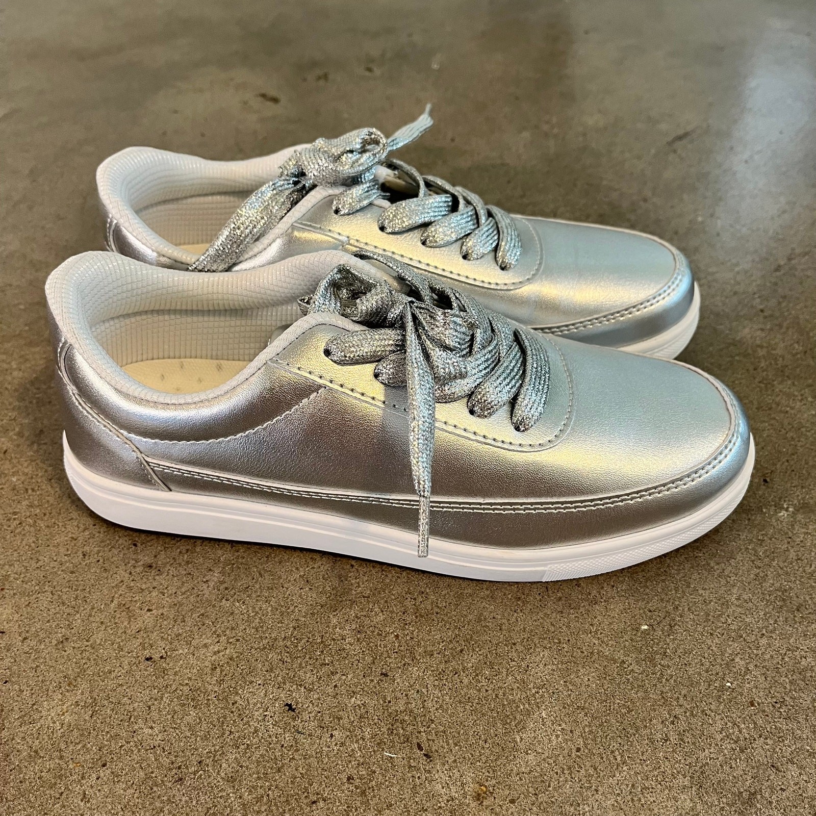 Metallic Silver Fashion Sneakers Womens size 7 shoes NEW