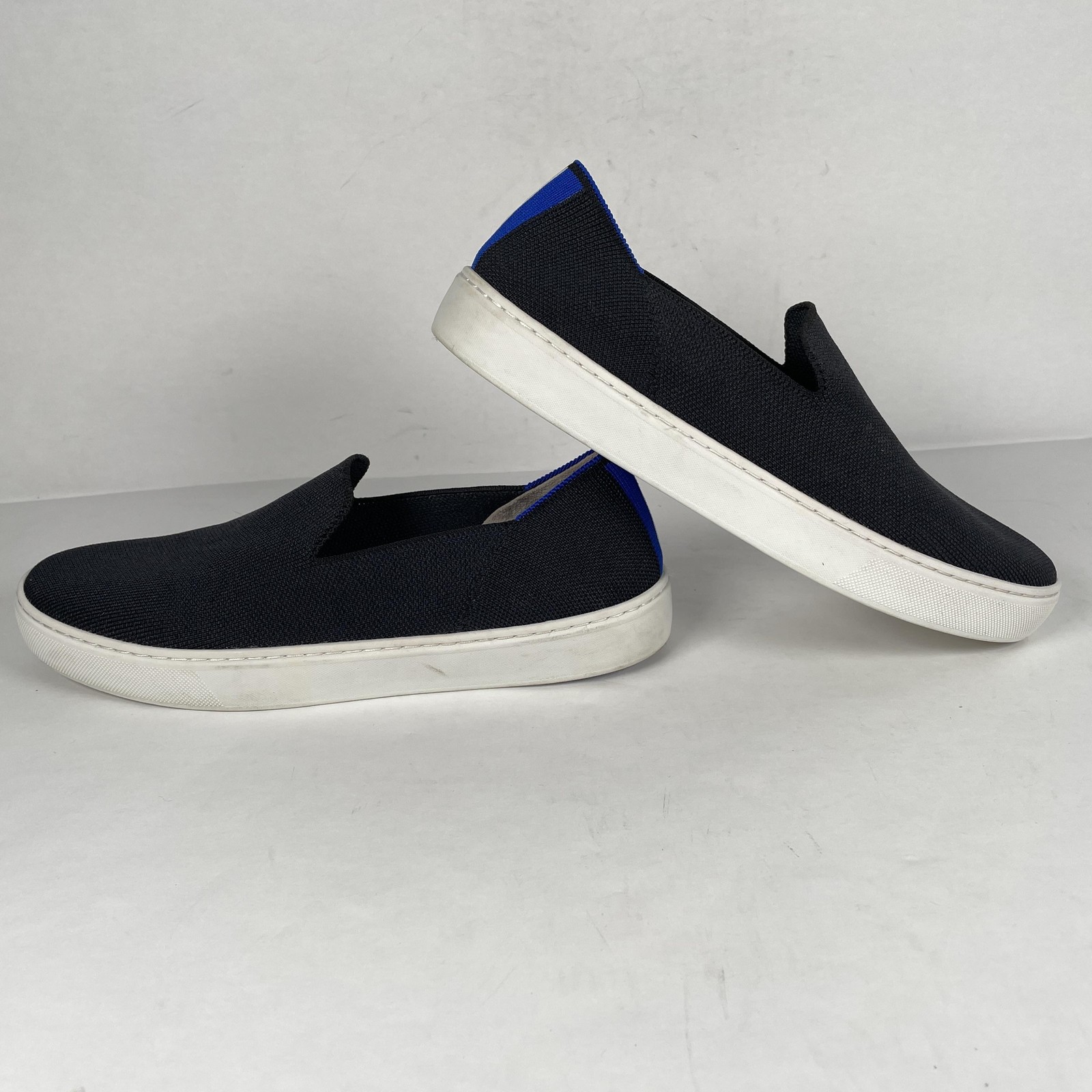 Rothy’s Shoes Womens Size 9 Black White Blue Slip On Sneakers Sustainable Knit