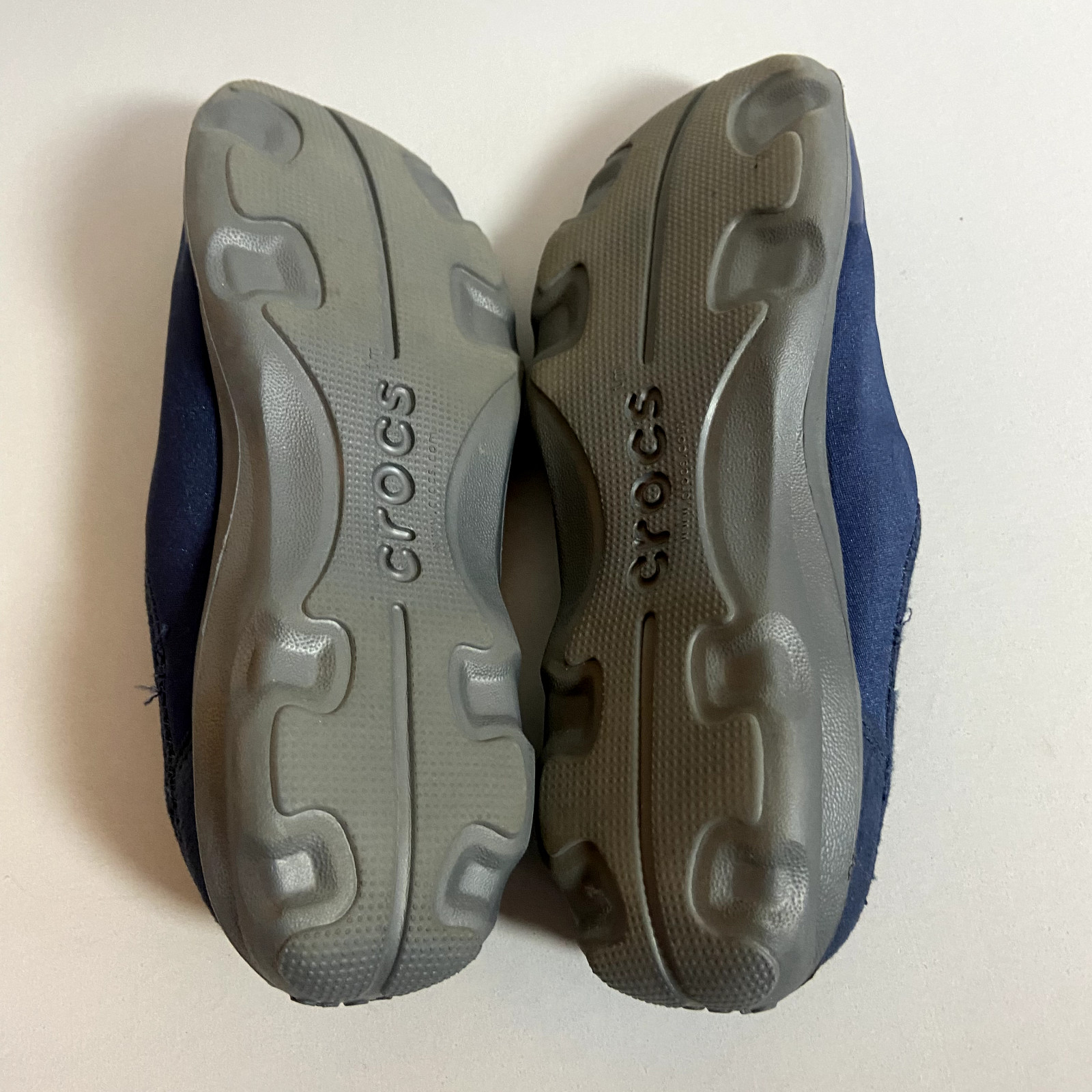 Crocs Womens Slip On Mules Cloth Sz 6 Blue Clogs Fabric Duet Busy Day No Backs