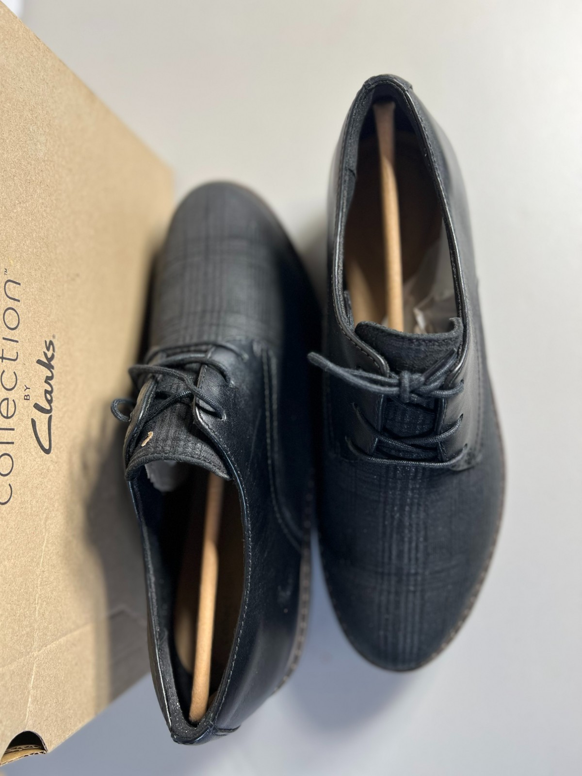 Clarks NEW Women’s Airabell Tye Oxford Black Interest Size 10 Medium Noir