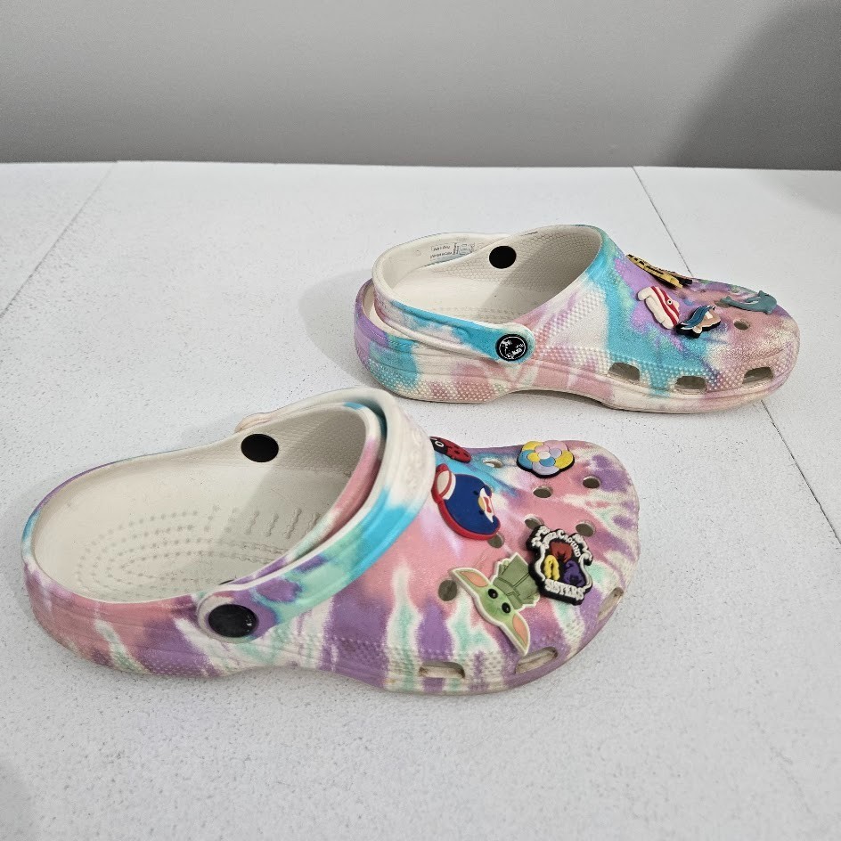 Crocs Adult Classic Pastel Tie Dye Clogs Sz M:4 W:6 Casual With Pins Groot Grogu
