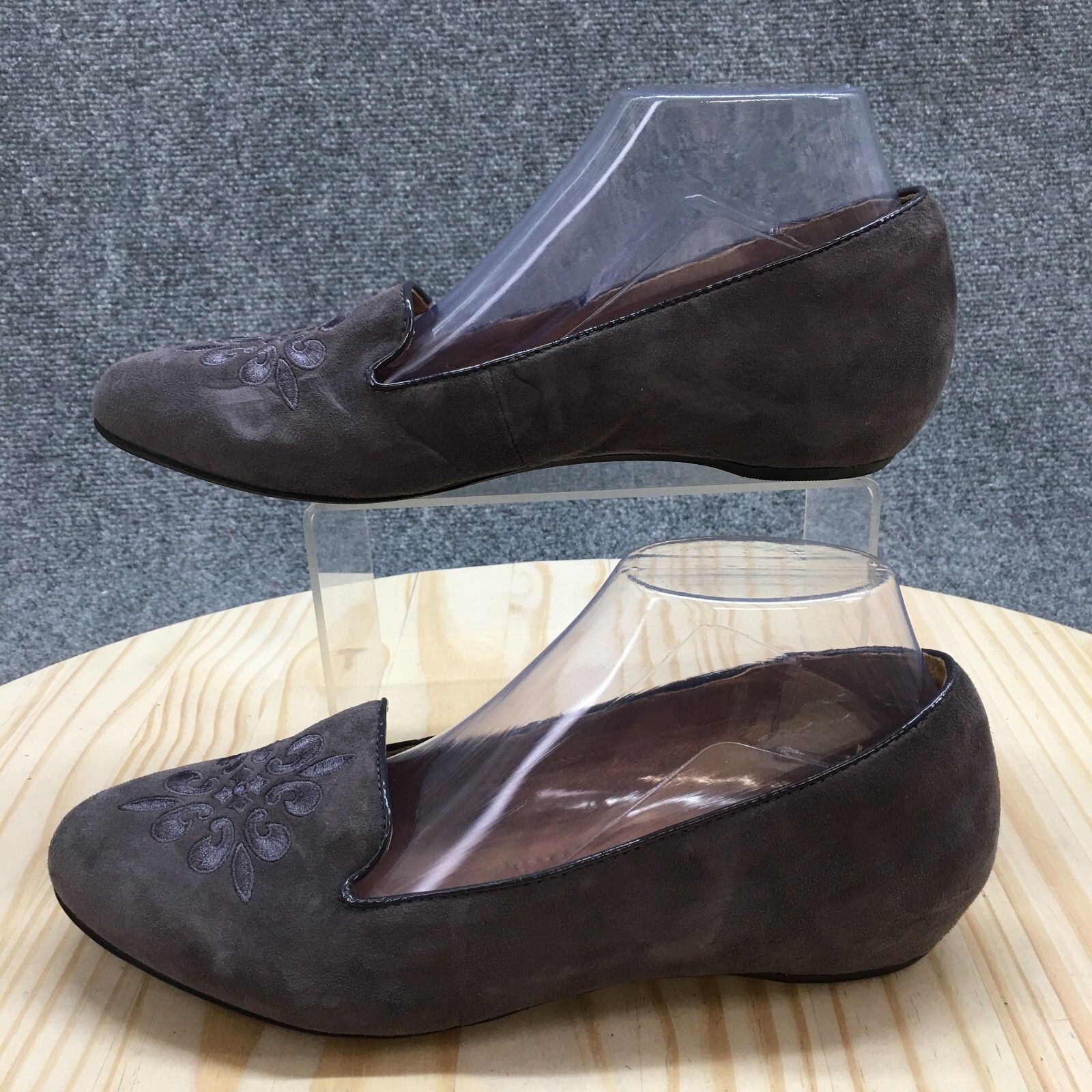 Clarks Artisan Shoes Womens 9 M Alitay Kallen Loafers Purple Almond toe Casual