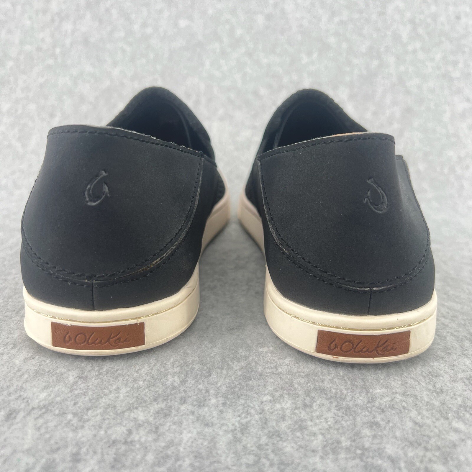 OLUKAI Pehuea Shoes Womens Size 9.5 Slip On Sneakers Black Mesh Comfort Loafers