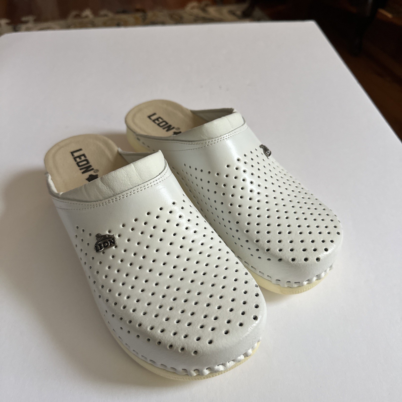 LEON PU100 Unisex Anatomic Shoe Clogs Leather Comfort Medical Anti-Slip Sz 41