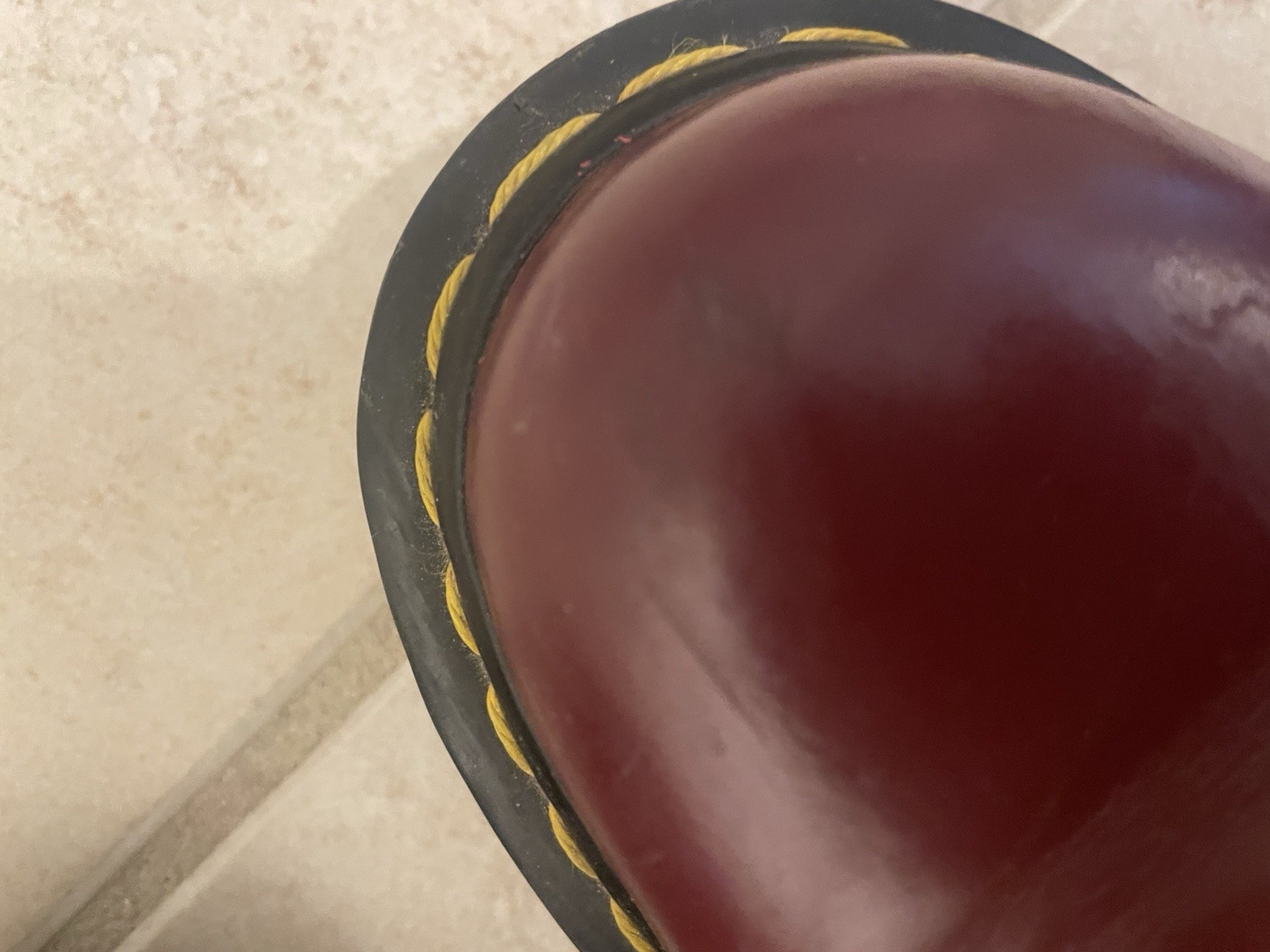 Dr. Martens Women’s Burgundy Leather Lace-Up Oxford Shoes Round Toe US 6 EU 37