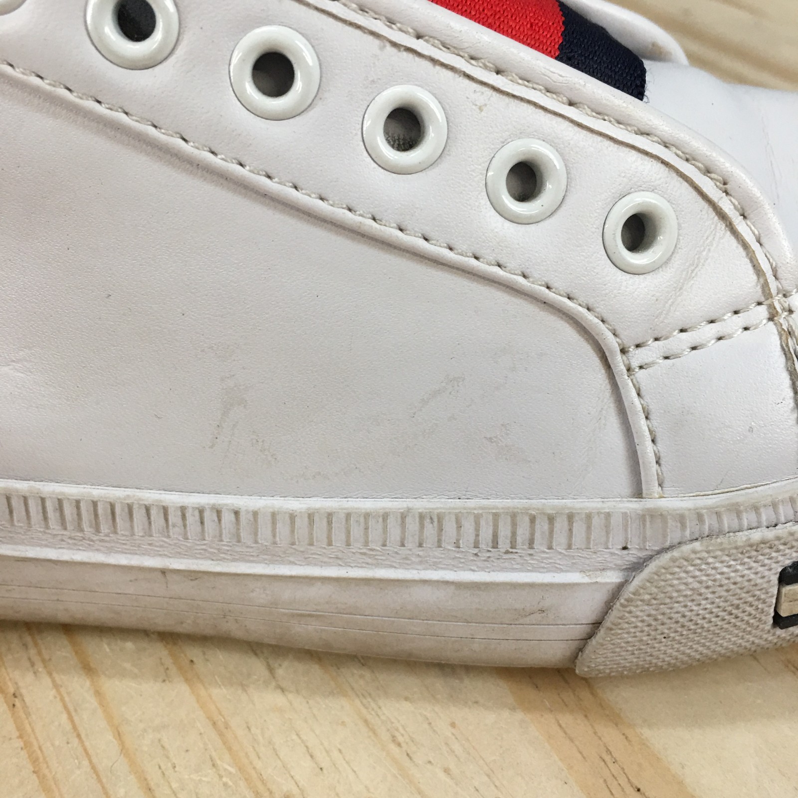 Tommy Hilfiger Shoes Womens 6.5 M Anni Laceless Slip On Sneakers White Casual