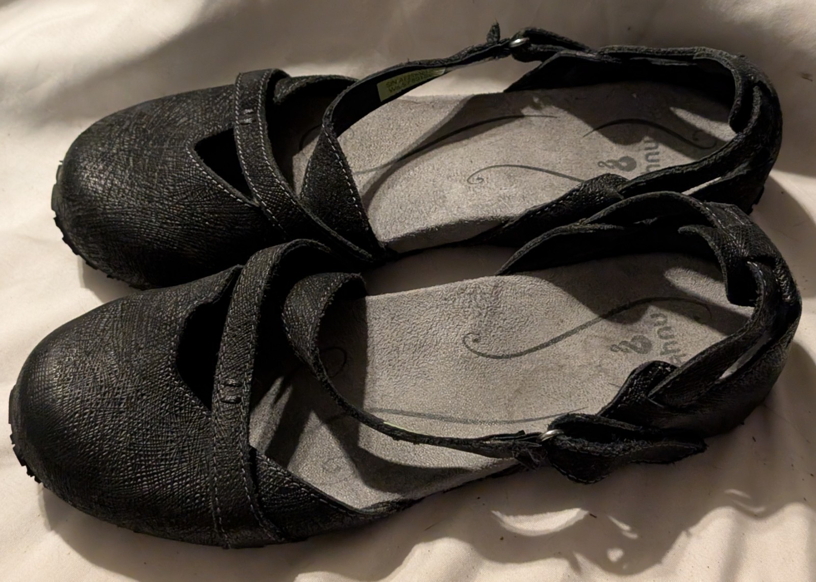 Ahnu Teva Tullia Women’s Sz 6.5 Mary Jane Yoga Flats Black Strappy Arch Support