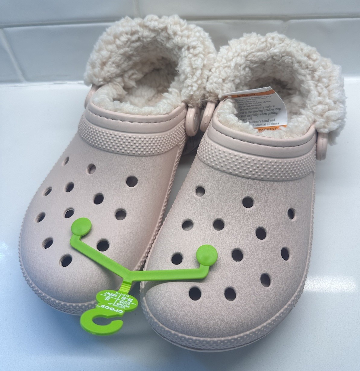 NEW Crocs Classic Fleece Lined Clog Slip On Comfort Quartz Pink Size 9 Womens