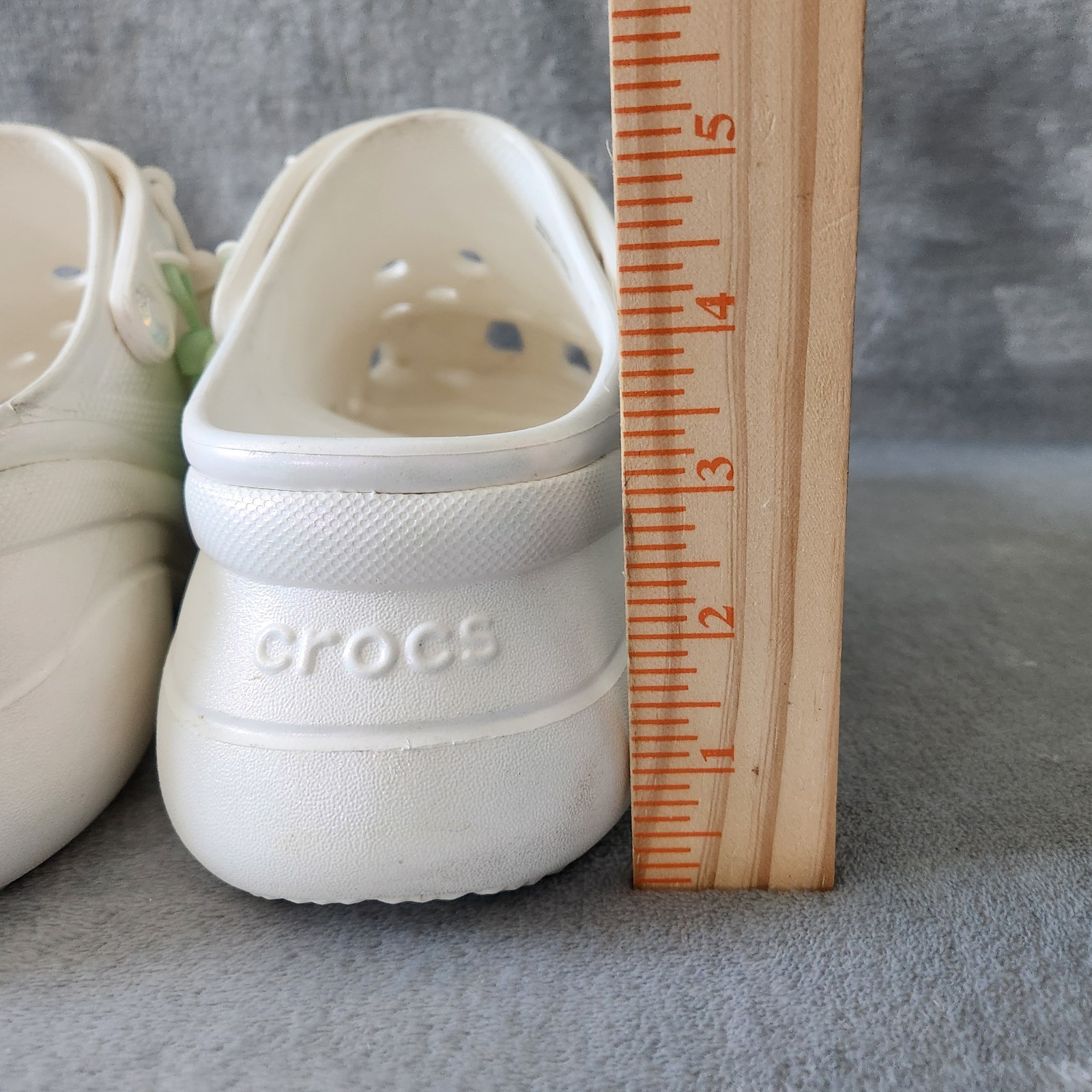 CROCS Classic Bae Festival Womens Iridescent White Tassel Platform Shoes Size 10