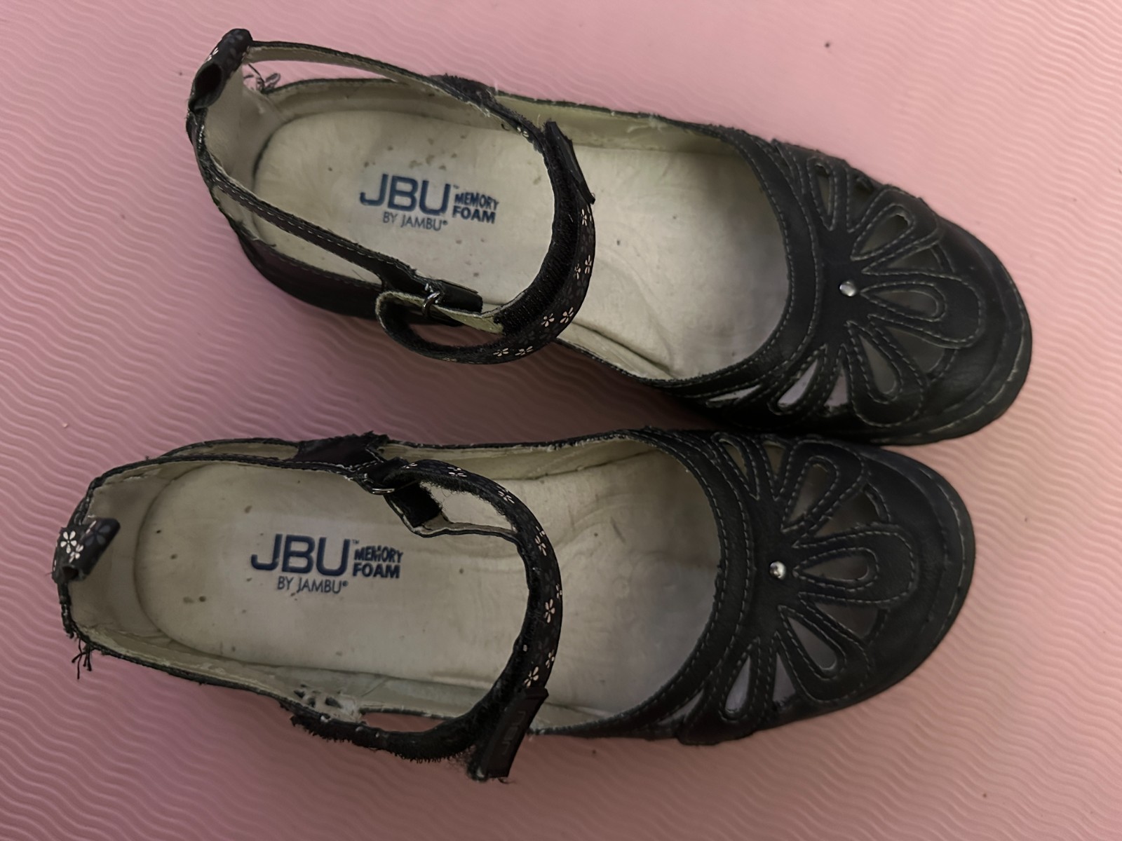 Women’s black JBU comfort shoes Sz 7.5