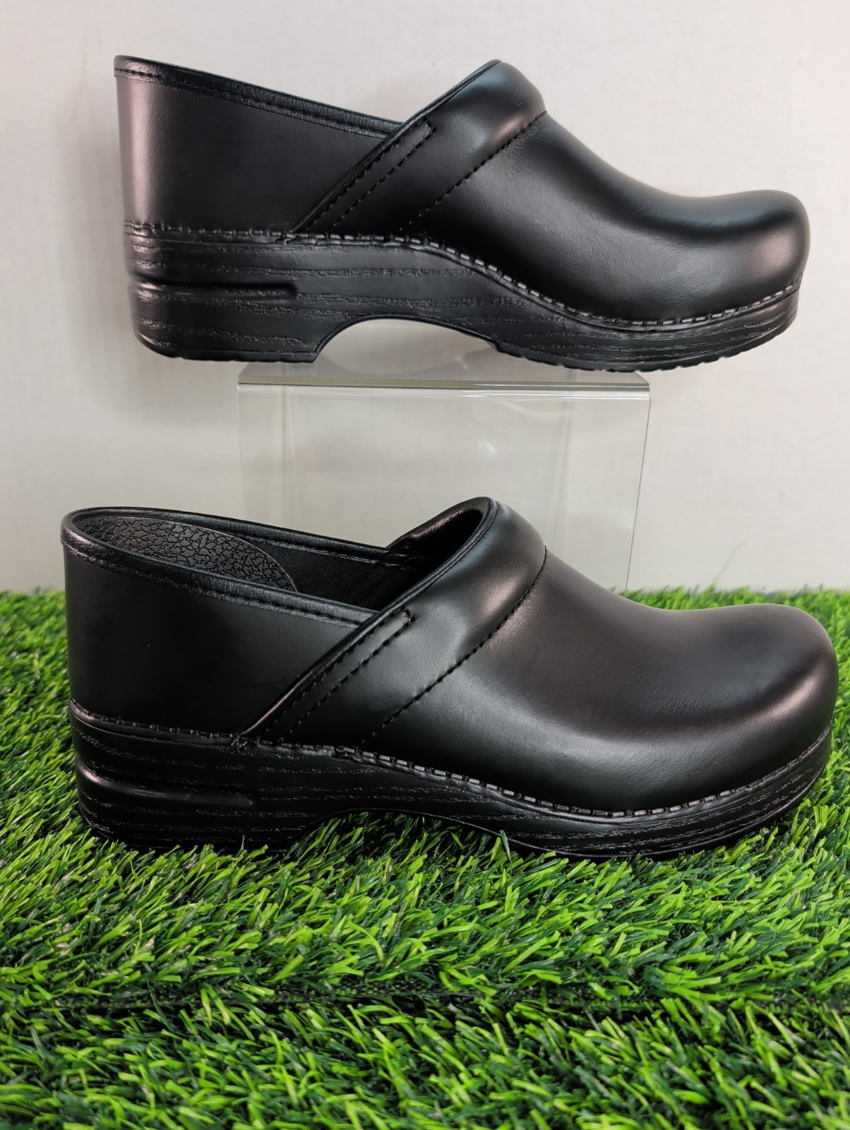 Dansko Balance Man Woven Leather Clogs EU Size 42 US 8.5 – 9 Black