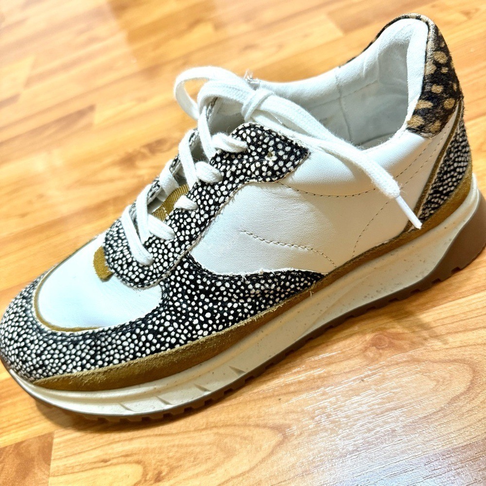 Madewell Leather Suede Ivory & Spotted Size 8M Sneakers Gorgeous & Sanitized