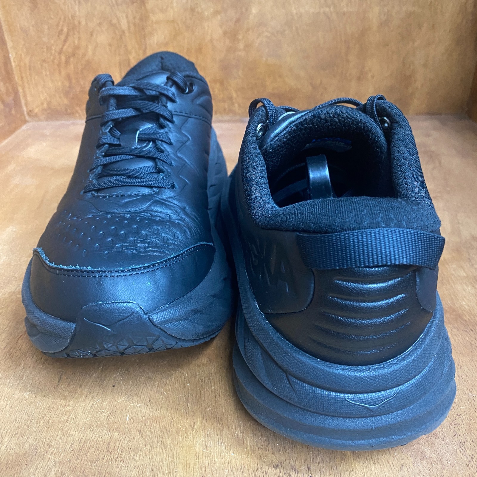 Hoka One One Bondi SR Shoes Womens Size 11 Black Oil Slip Resistant 1110521 BBLC