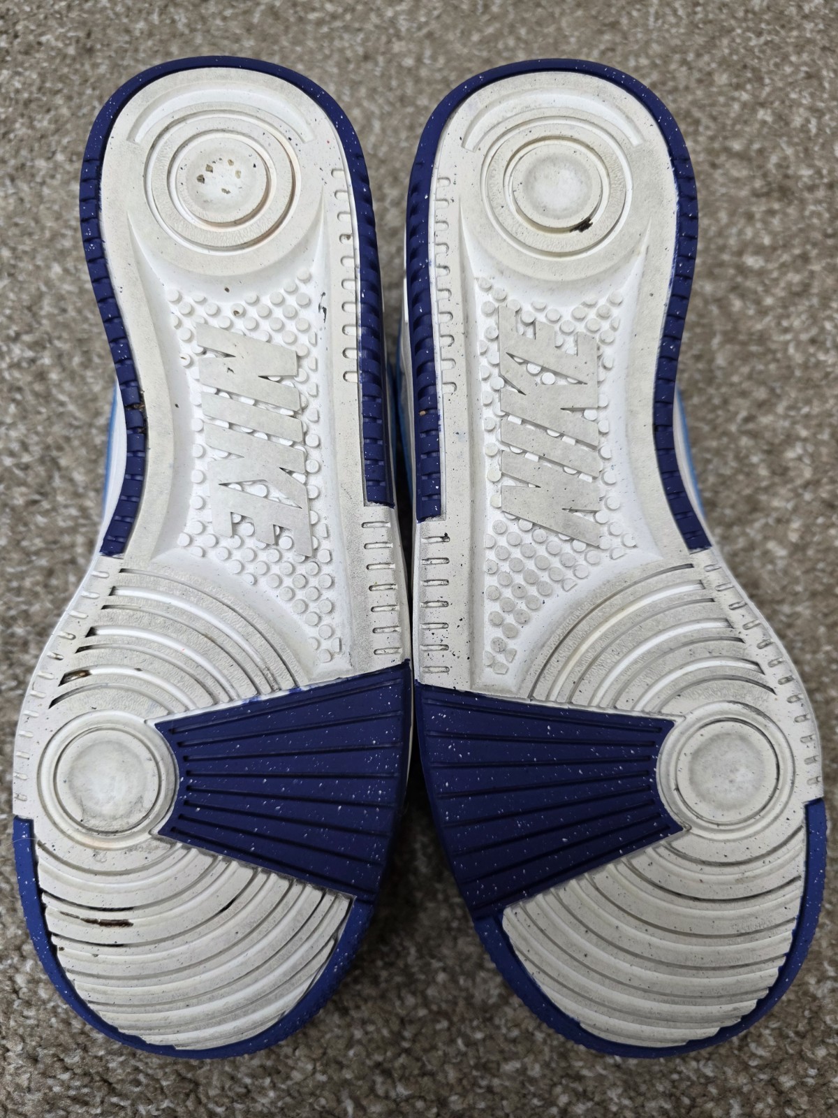 Nike Gamma Force DX9176-101 Sneakers Women’s Size 10 White Royal Platform Shoes