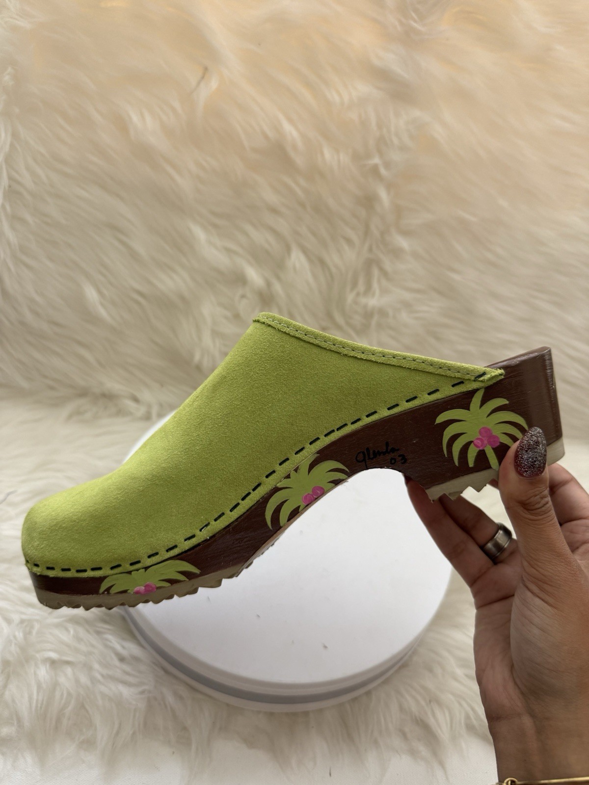Woman’s Y2K Swedish Style Leather Hand Painted Palm Tree Clogs Size 9-9.5