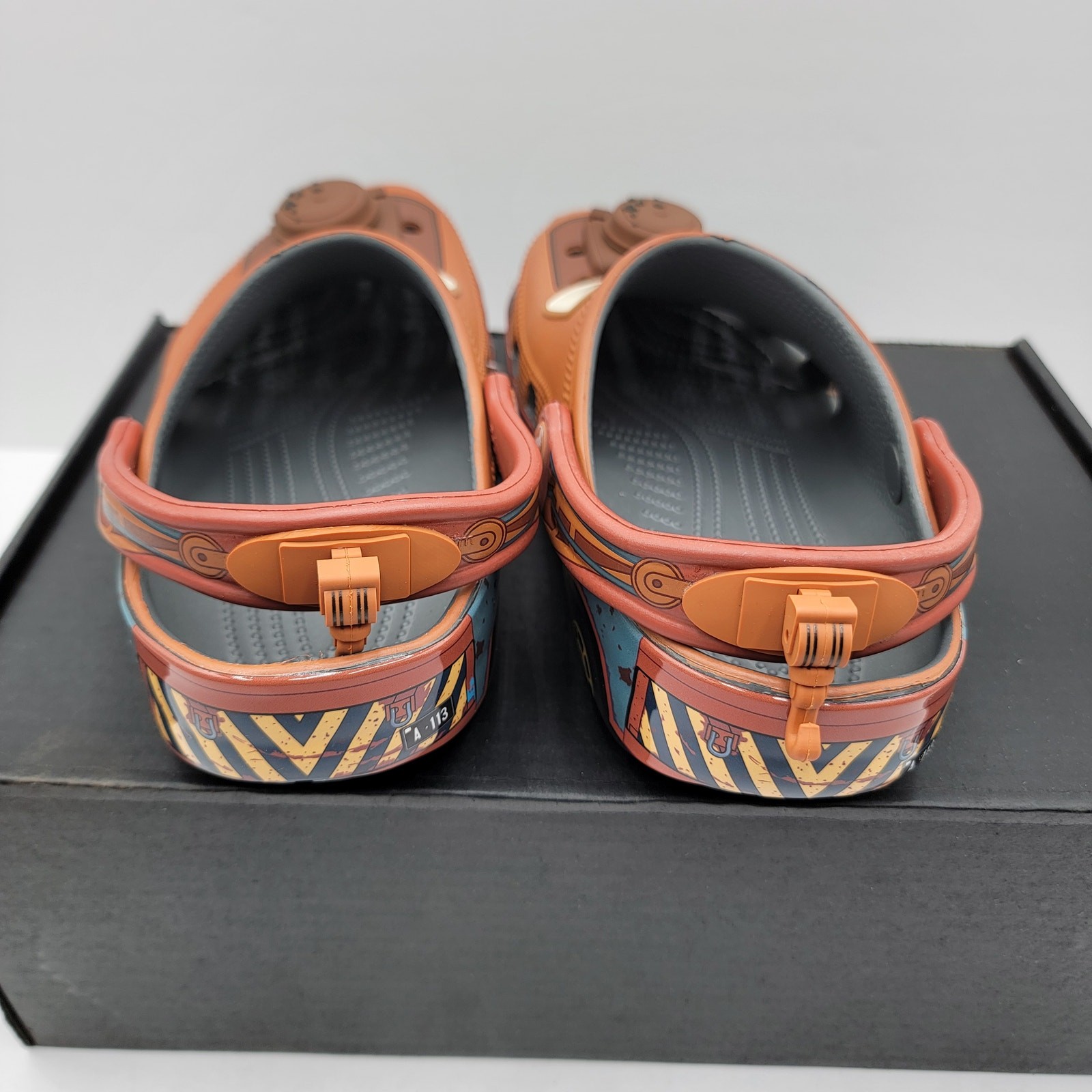 Crocs Cars Mater Classic Clog Sz M4/W6 209371-0DA