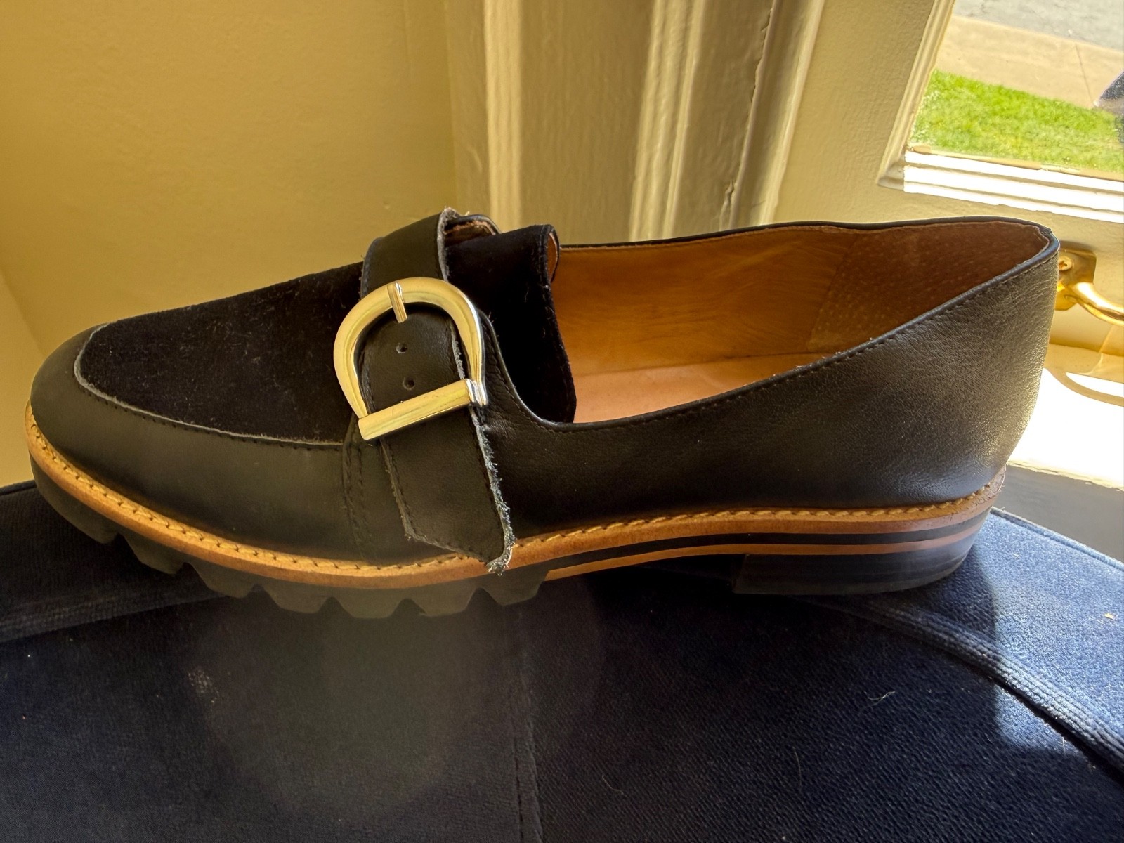 BERNARDO Leather Suede Monk Strap Buckle Lug Sole Loafers Shoes Black Women 6M