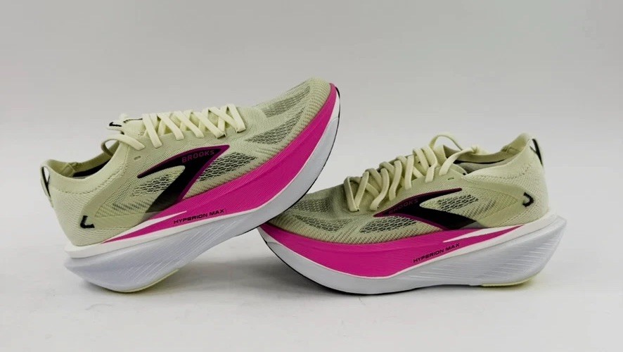 Brooks Luminary Cyber Pink Hyperion Max 3 Womens Running Shoes