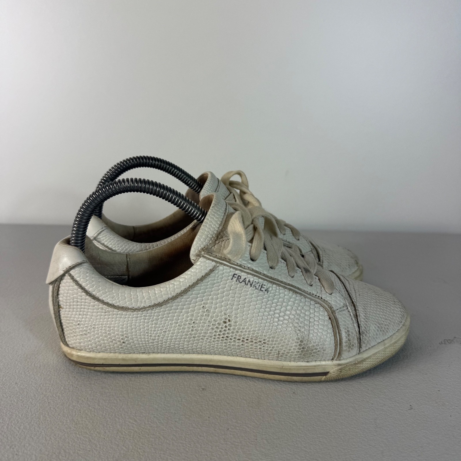Frankie 4 Lucy II White Sneakers US 6 UK 3.5 EUR 36 Lace Up Shoes