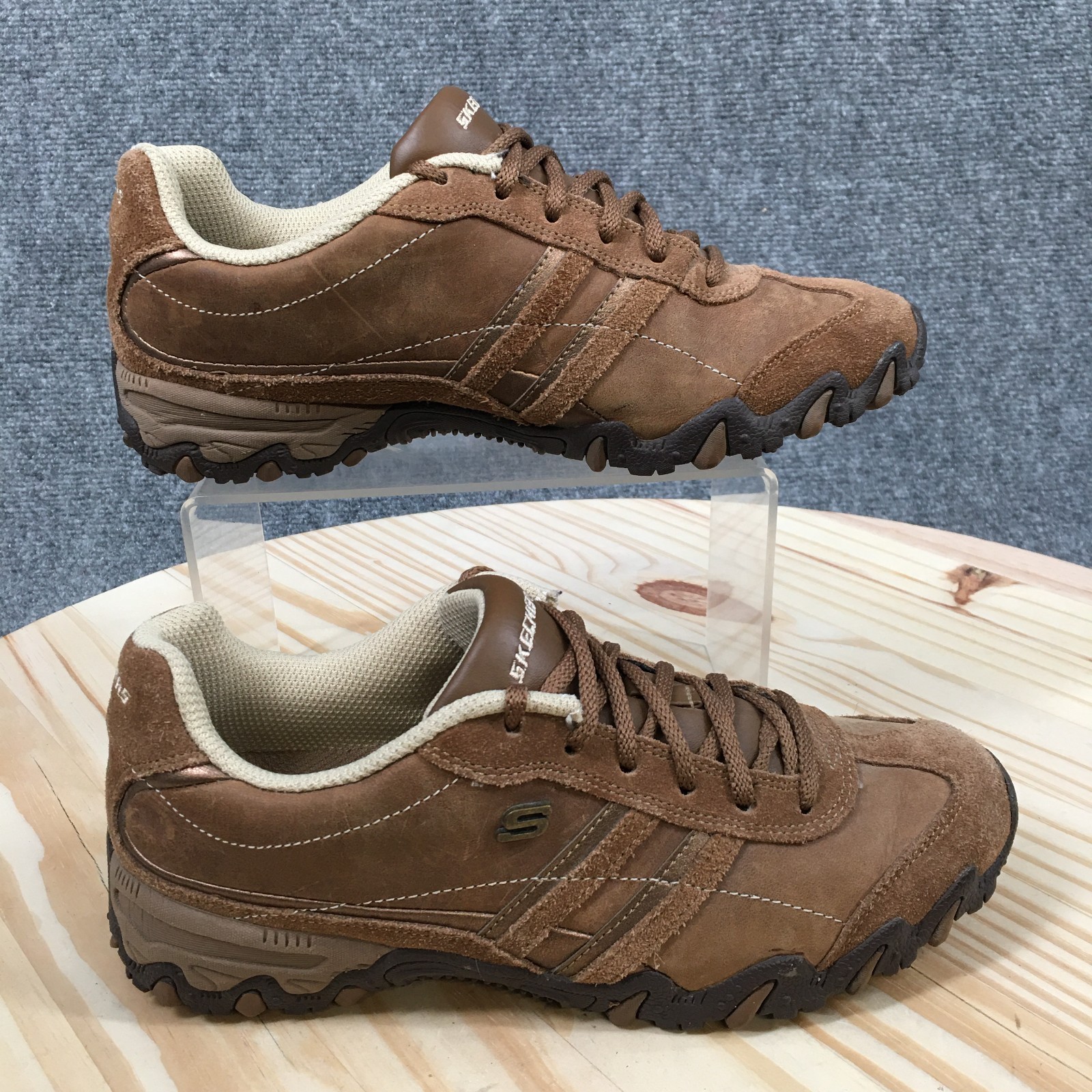 Skechers Shoes Womens 7 Trail Hiking Sneakers Lace Up Low Top Leather Brown