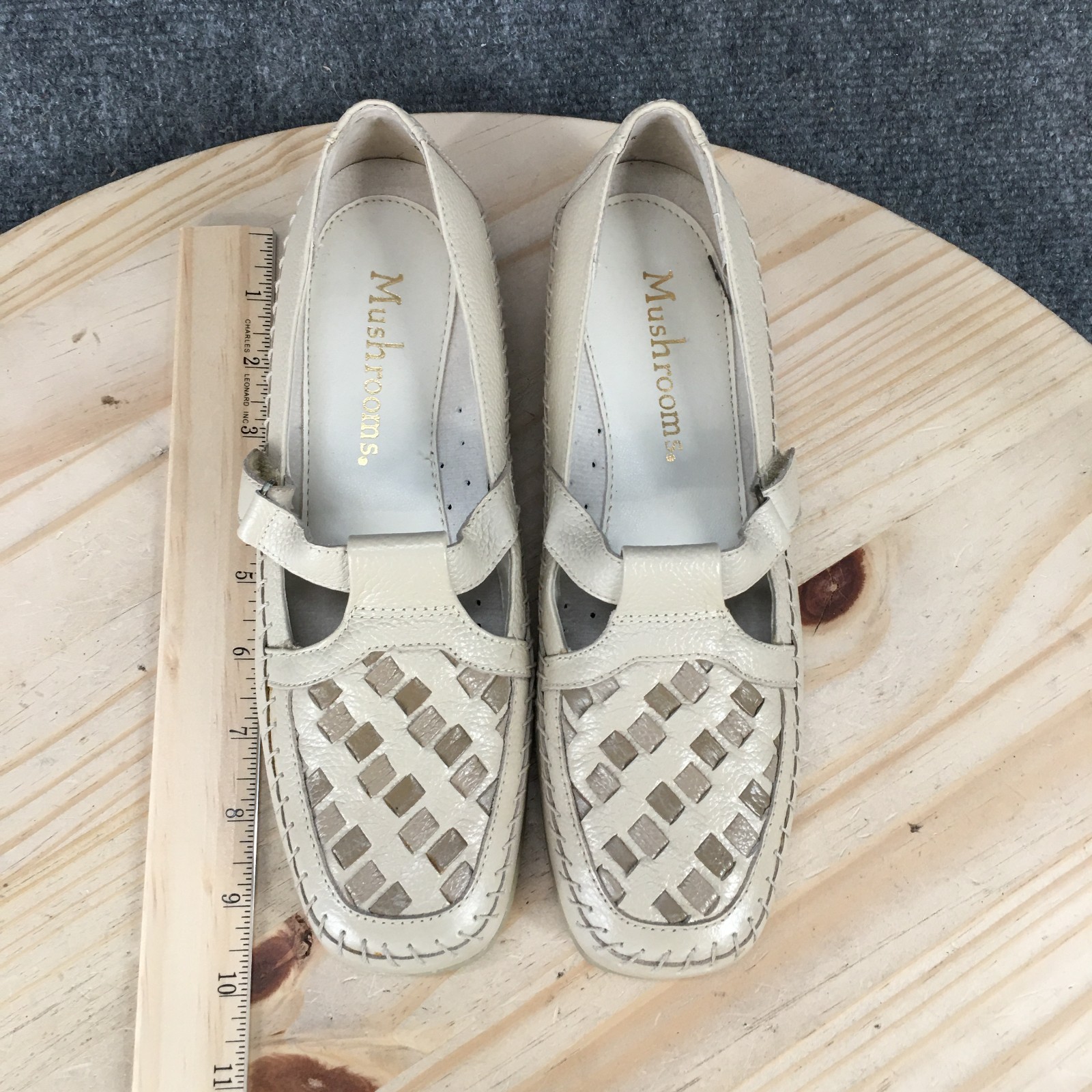 Mushrooms Shoes Womens 7 M Beige Mary Jane Leather Woven Casual Hook & Loop Low
