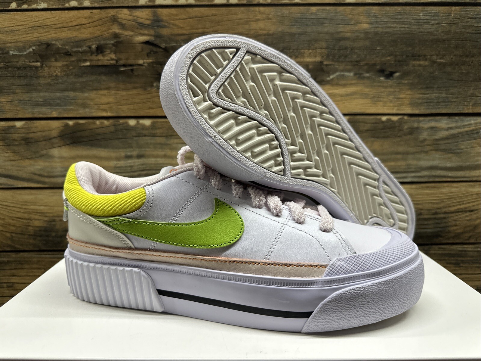 Nike Court Legacy Lift FD0872-100 Sneakers Womens 8 White Lifestyle Shoes No Box
