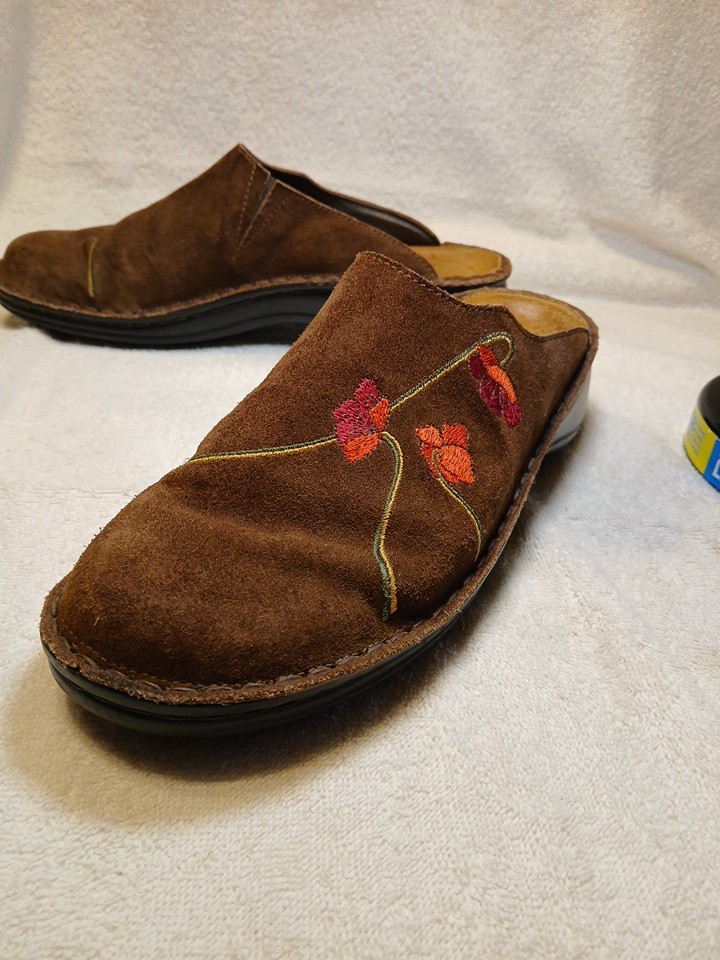 NAOT Size 41 Mule Shoes Brown Suede Embroidered Flowers US Size 10.5 Slip On
