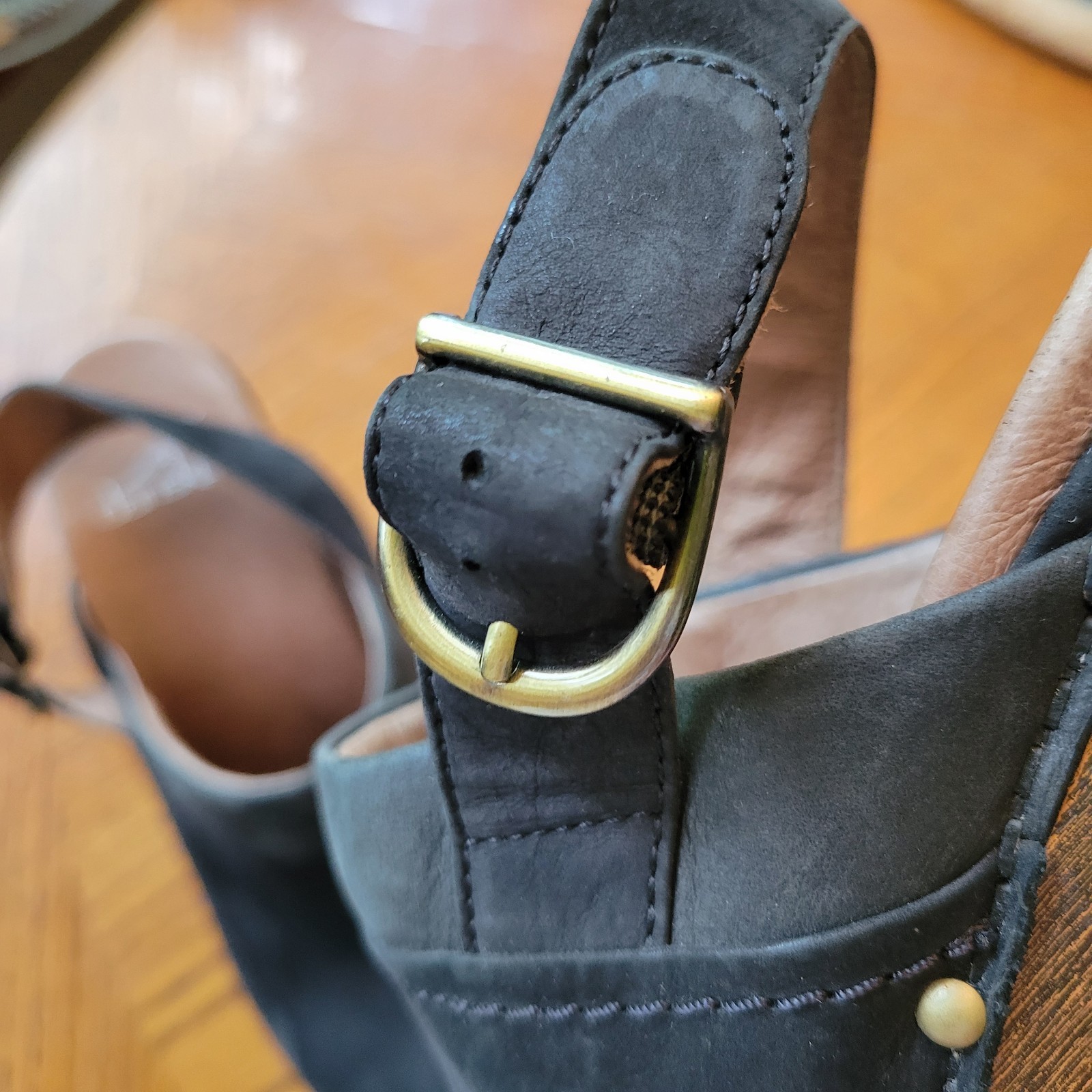 Dansko Delle Suede Slingback Platform Clogs Black Studded 38 8.5-9