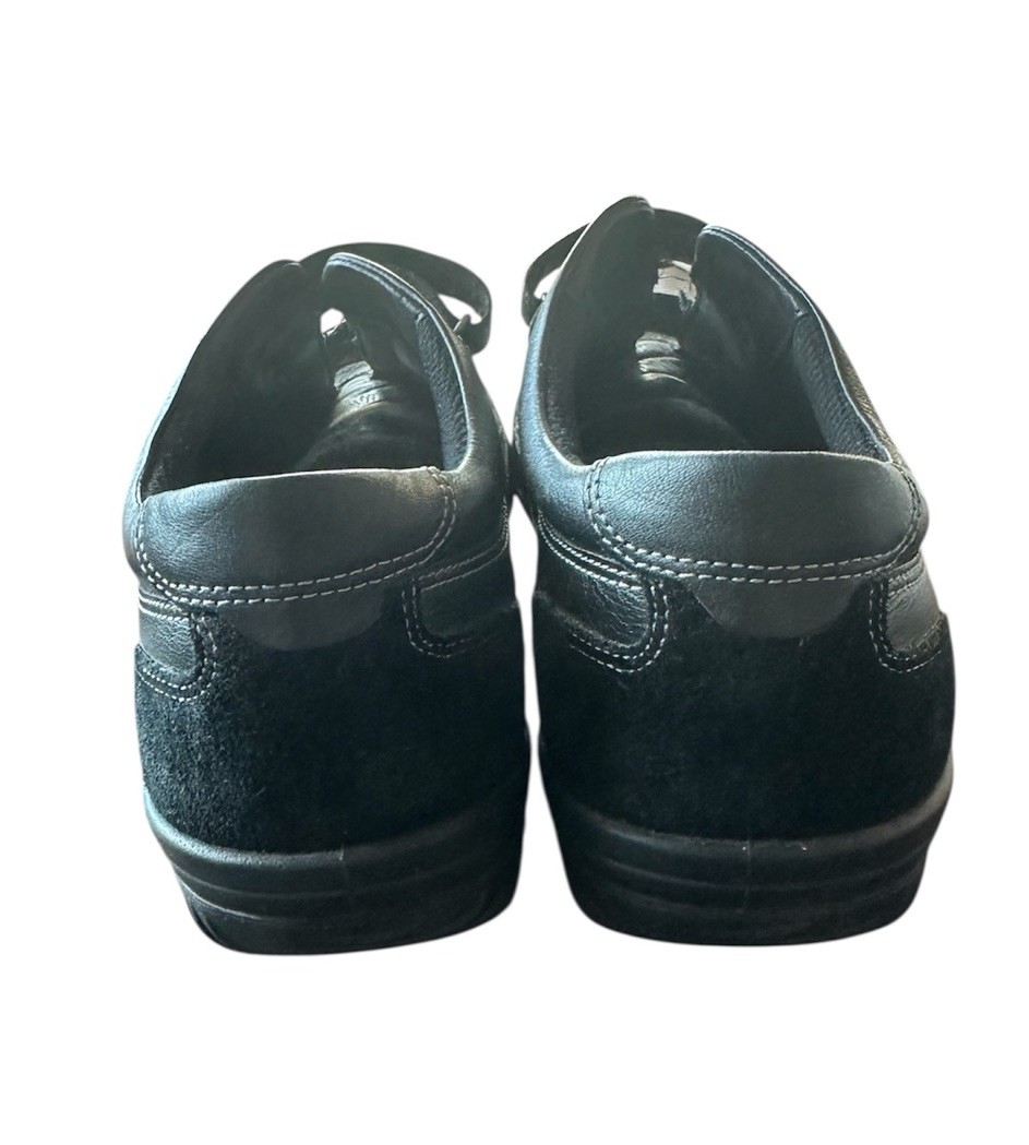 ECCO Women’s Comfort Black Leather Hook & Loop Straps Sneaker Size 9 – 9 1/2 US